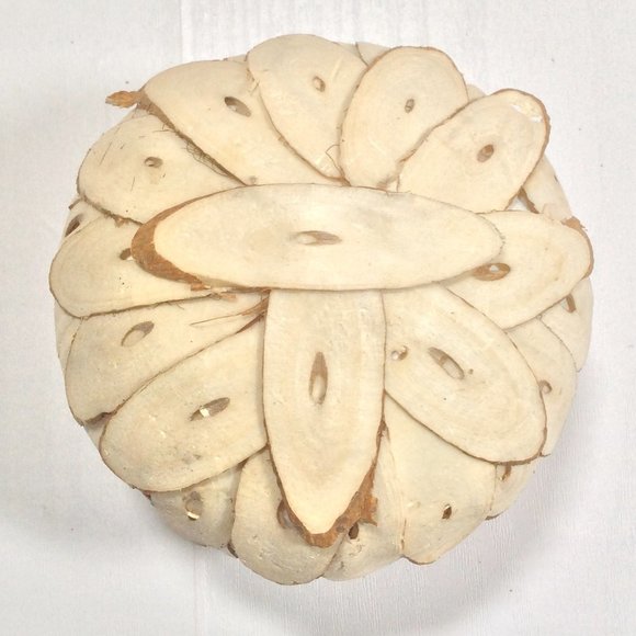 Natural Decorative Spheres - 10 Pieces - Picture 4 of 12